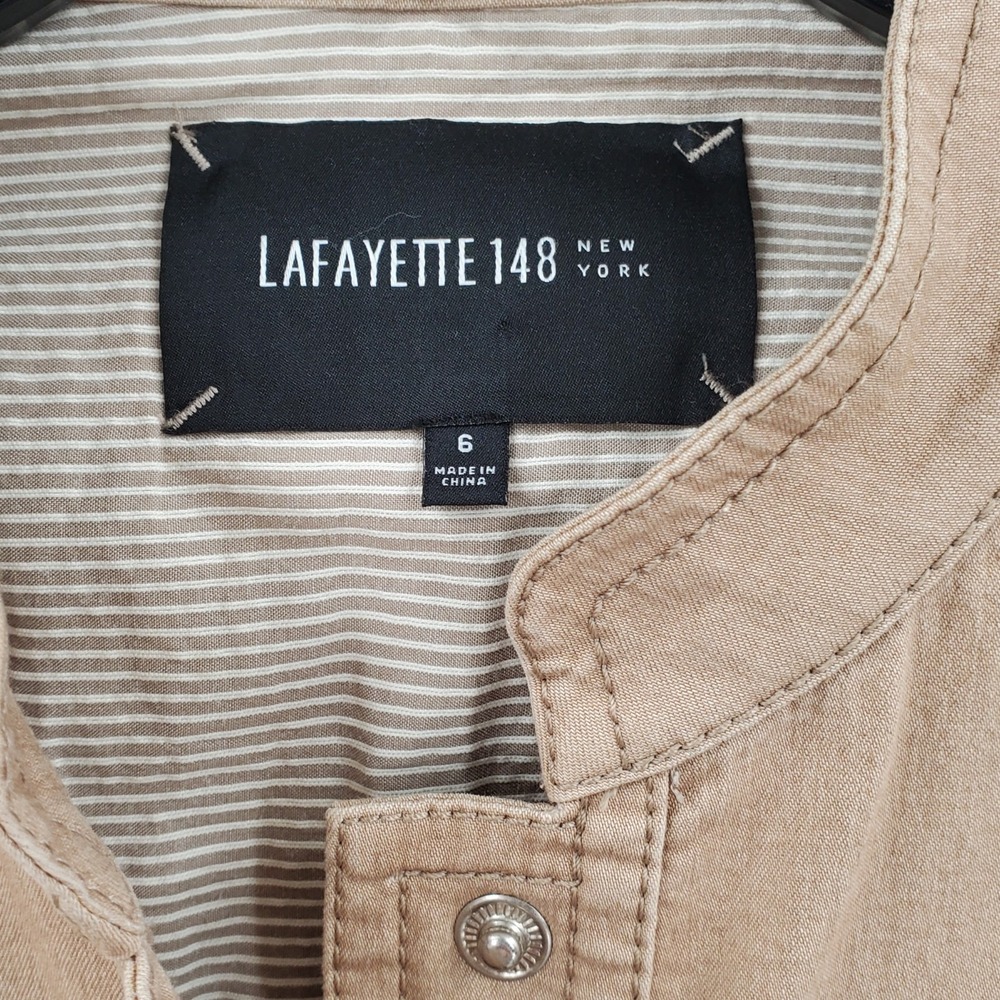 Women's Lafayette 148 New York Button Front Fitted Utility Jacket Size 6 A7 - Picture 3 of 4